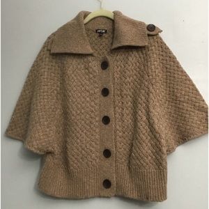 APT 9 Beige / Tan Crop Sweater in XL